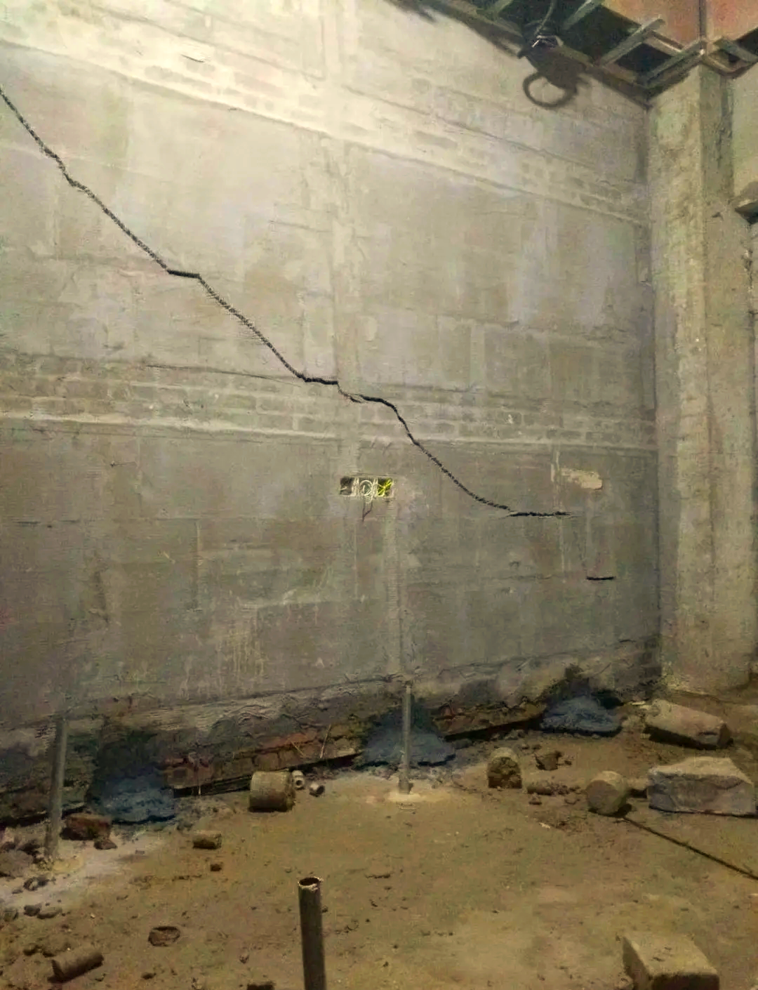 长治沁县房屋下沉加固